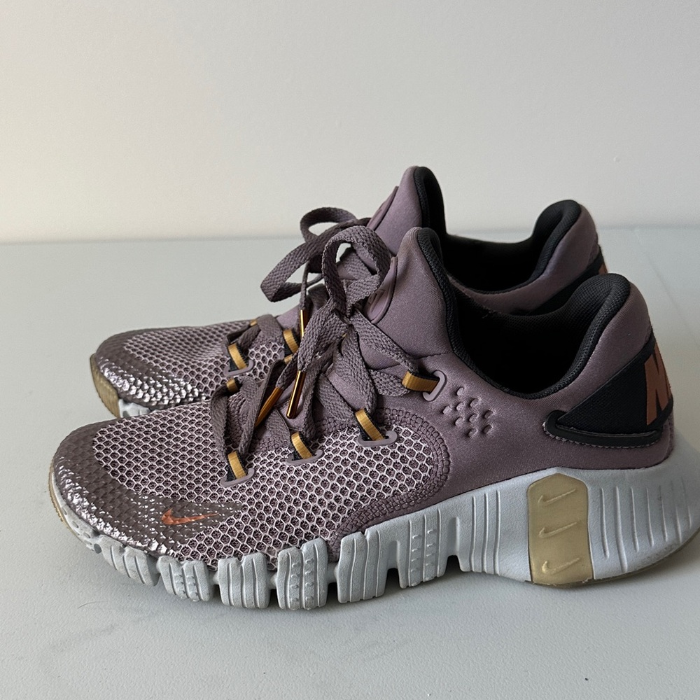 Nike Metcons Plum and Silver Running lifting gym workout Shoes - Picture 5 of 7